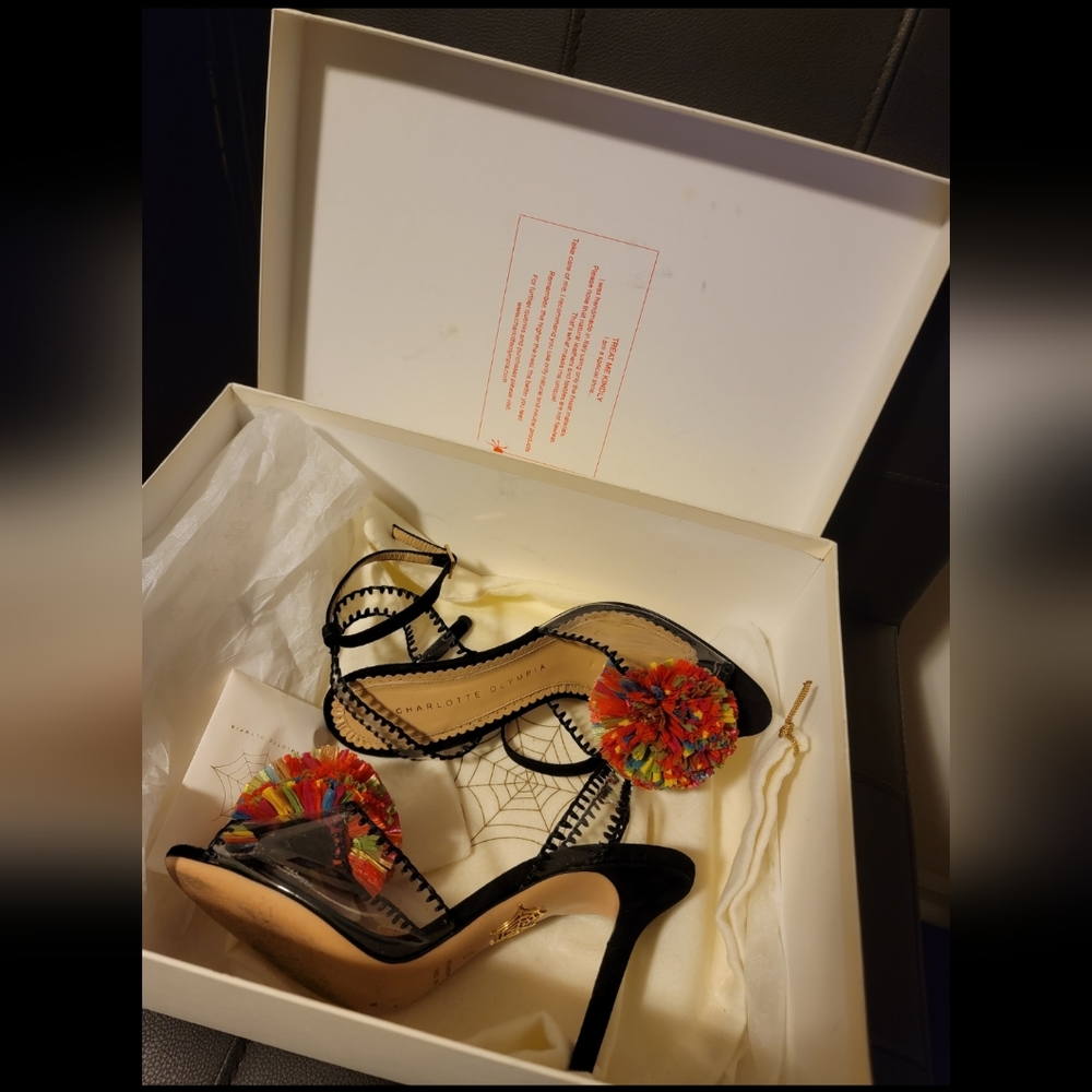 Charlotte Olympia pom embellished pvc suede sandals. Barely worn - Picture 4 of 5